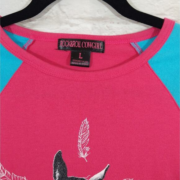 W Rock & Roll Cowgirl Pink Turquoise Horse Feather Graphic Henley T Shirt NWT L - Picture 2 of 7